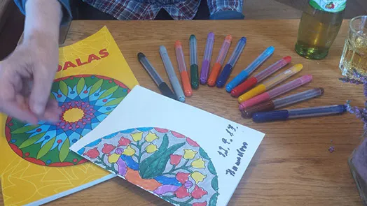 Lebensfreunde Dresden - Seniorenbetreuung und Kinderbetreuung - Kunst